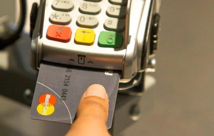 Visa встраивает отпечаток пальца в свои платежные системы